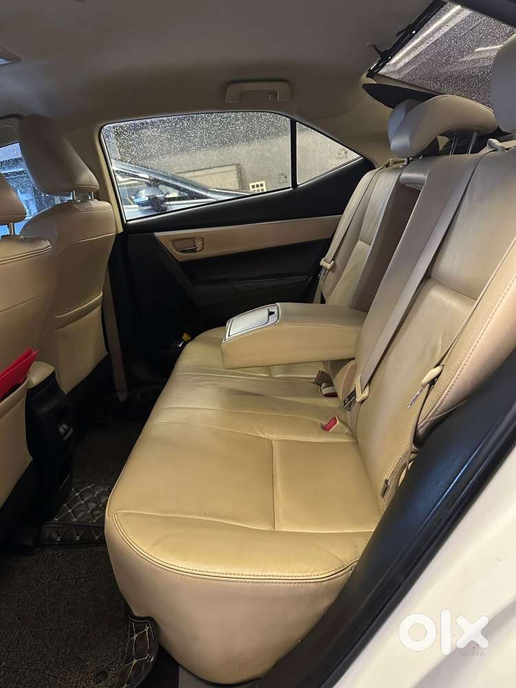 Toyota Corolla Altis 2017