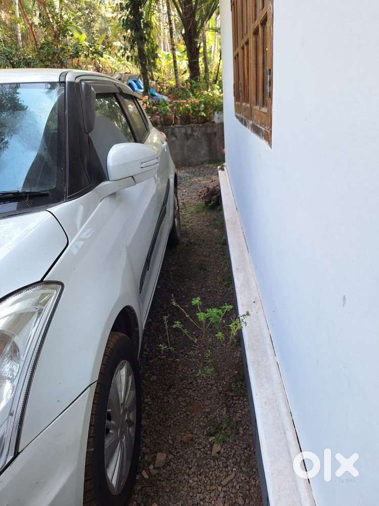 Maruti Suzuki Swift 2015 Petrol 65000 Km Driven