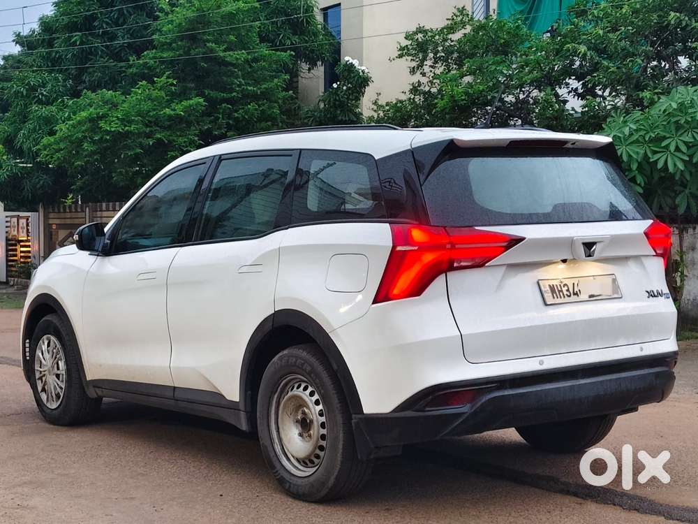 Mahindra Xuv700 2.2 Mx Diesel Mt 5 Str, 2022, Diesel