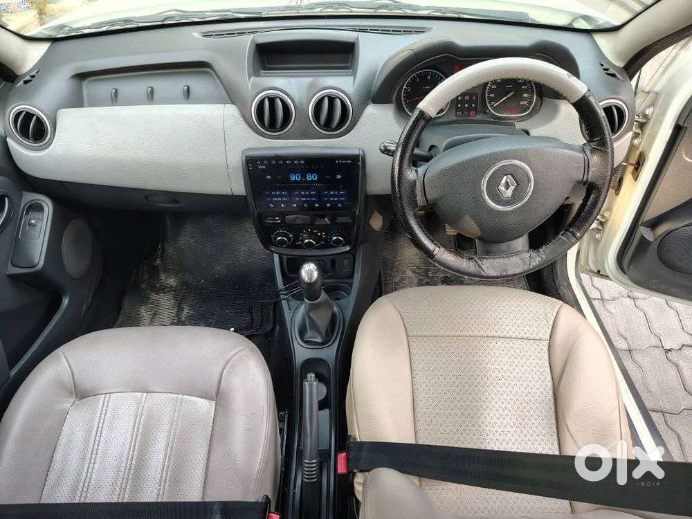 Renault Duster Rxe, 2013, Petrol