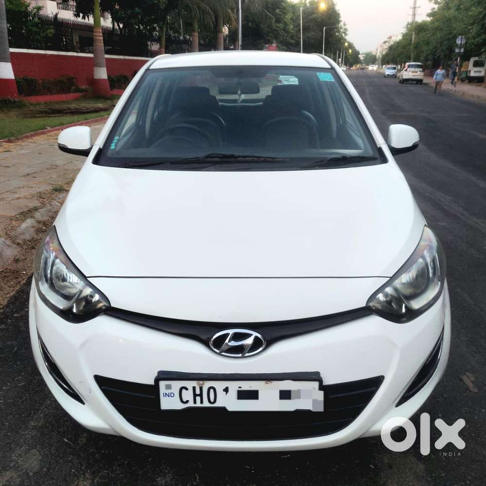 Hyundai I20 Magna Optional 1.2, 2013, Petrol