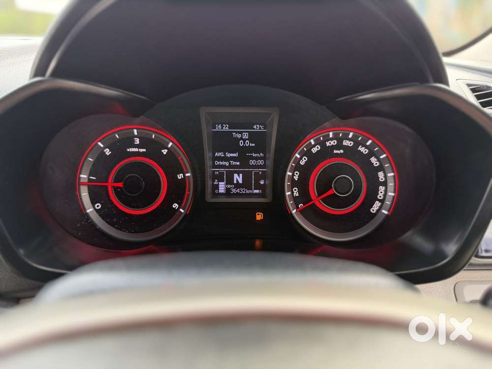 Mahindra Xuv300 W8 Option Diesel, 2024, Diesel