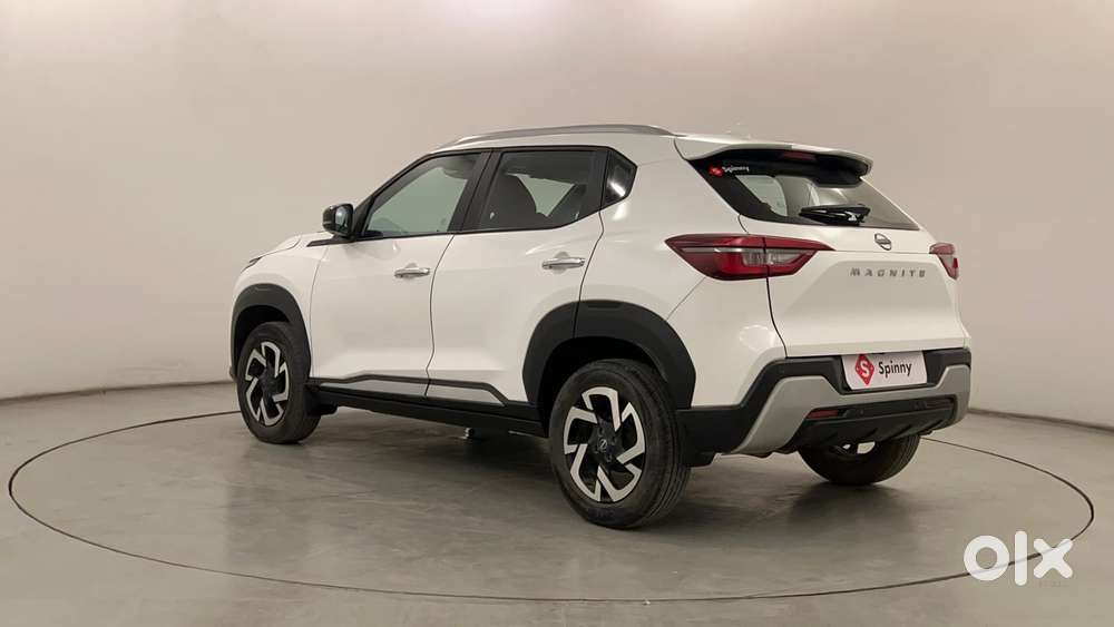 Nissan Magnite 1.0 Xv, 2023, Petrol