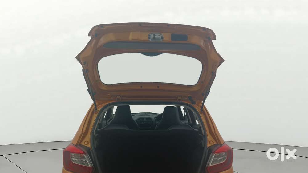 Tata Tiago 1.2 Revotron Xm, 2017, Petrol