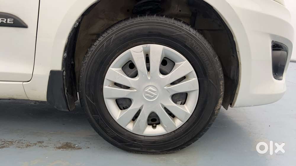 Maruti Suzuki Swift Dzire 1.3 Vxi, 2014, Petrol