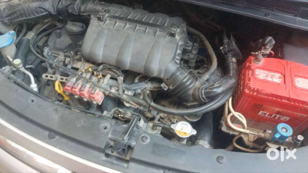 Hyundai I10 Sportz 2012