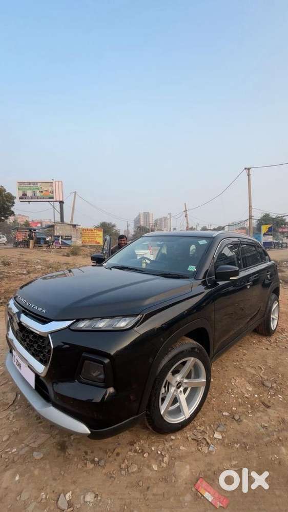 Maruti Suzuki Grand Vitara 2025 Cng & Hybrids 5000 Km Driven