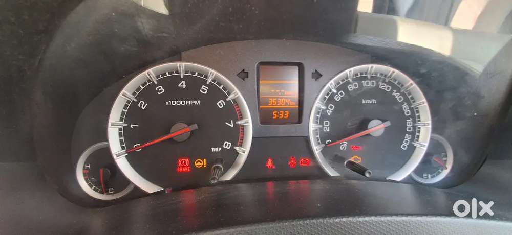 Maruti Suzuki Swift Dzire 2014 Petrol Well Maintained Singly Handled