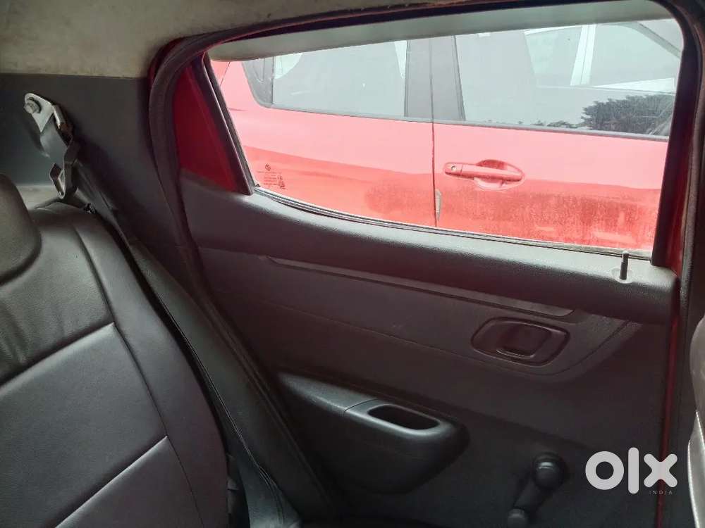 Renault Kwid Petrol Manual 2016 Model