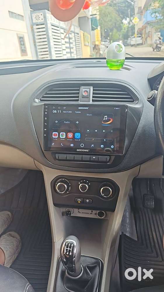 Tata Tiago Xe Petrol 2018