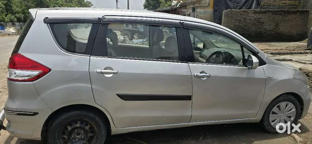 Maruti Suzuki Ertiga 2016 Diesel 112000 Km Driven