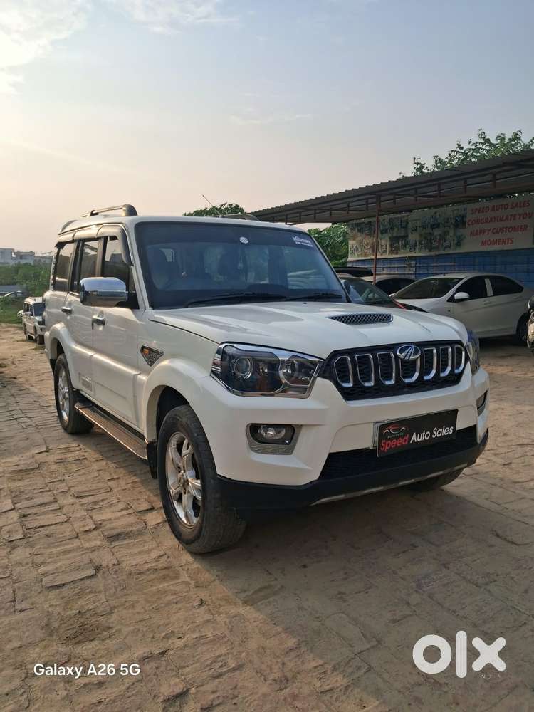 Mahindra Scorpio S4 4wd, 2016, Diesel