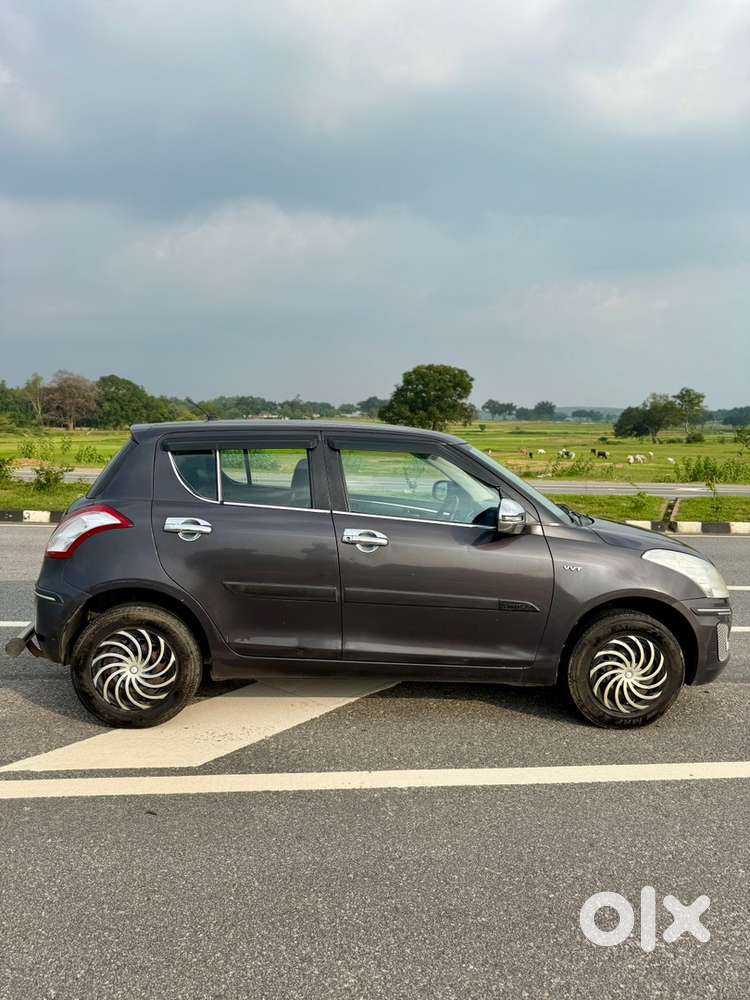 Maruti Suzuki Swift Vxi 2017 Petrol Good Condition