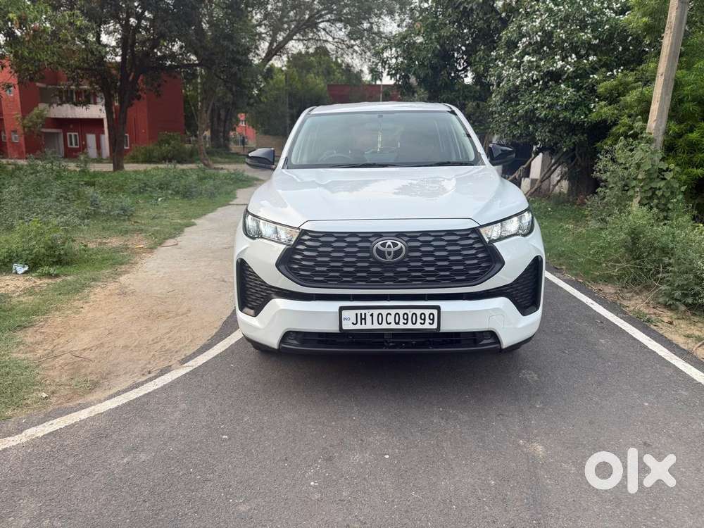 Toyota Innova Hycross 2.0 G-slf 7 Str, 2023, Petrol