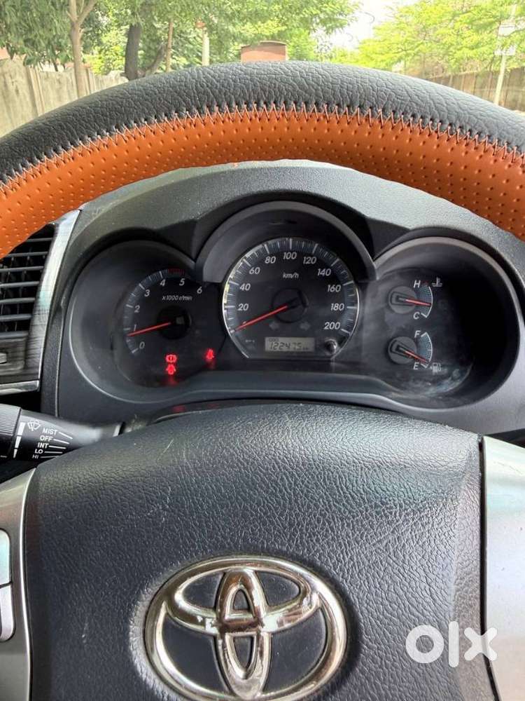 Toyota Fortuner 3.0 4x2 Mt, 2014, Diesel