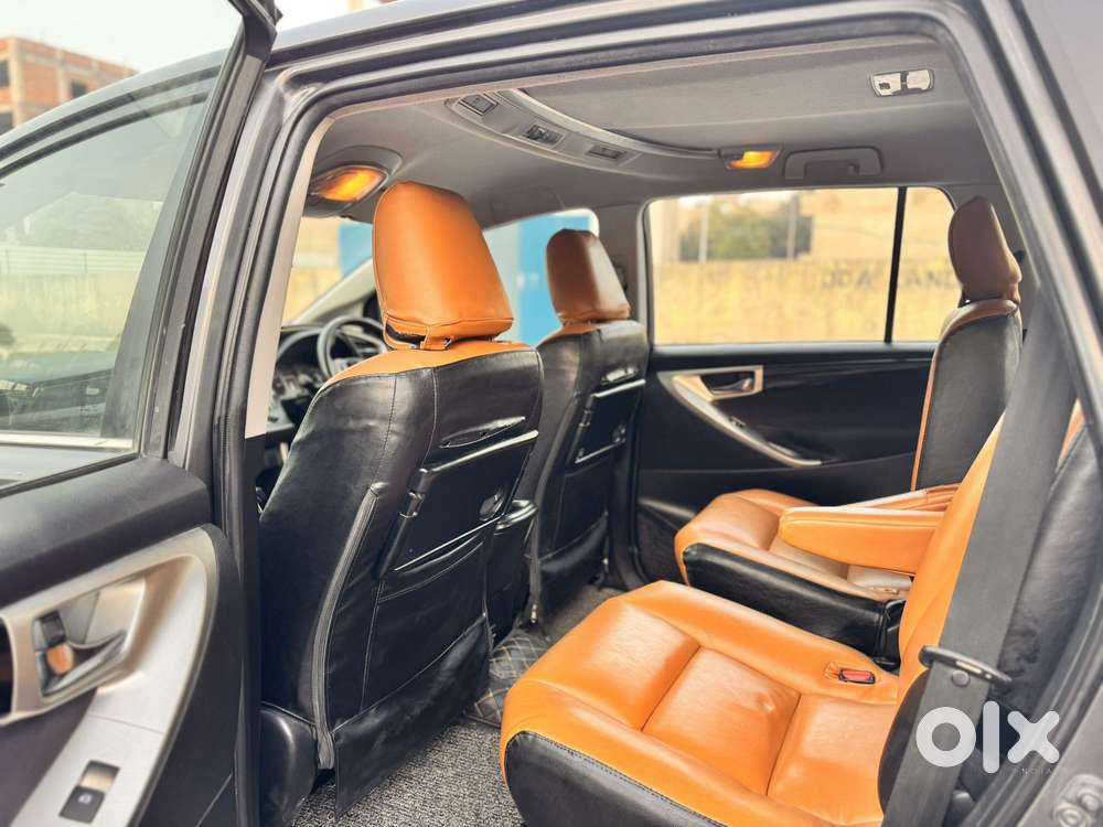 Toyota Innova Crysta 2.4 V 7 Str, 2018, Diesel