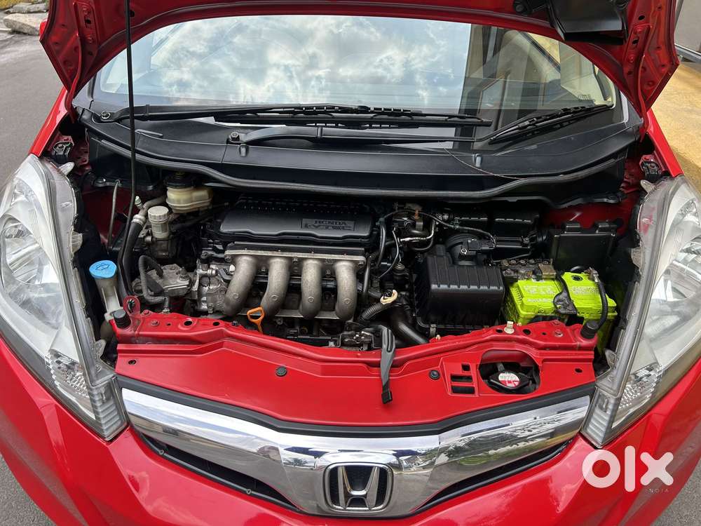 Honda Jazz 1.2 V I Vtec Privilege, 2012, Petrol