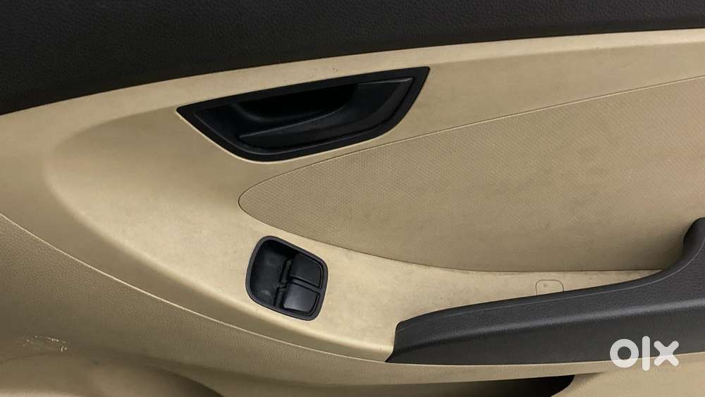 Hyundai Eon Era +, 2017, Petrol