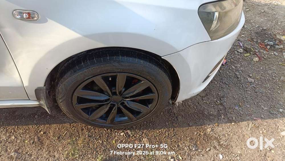 Volkswagen Polo 2013 Diesel 130000 Km Driven