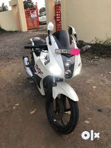 Hero Karizma ZMR 223cc showroom condition Motorcycles 1761556710