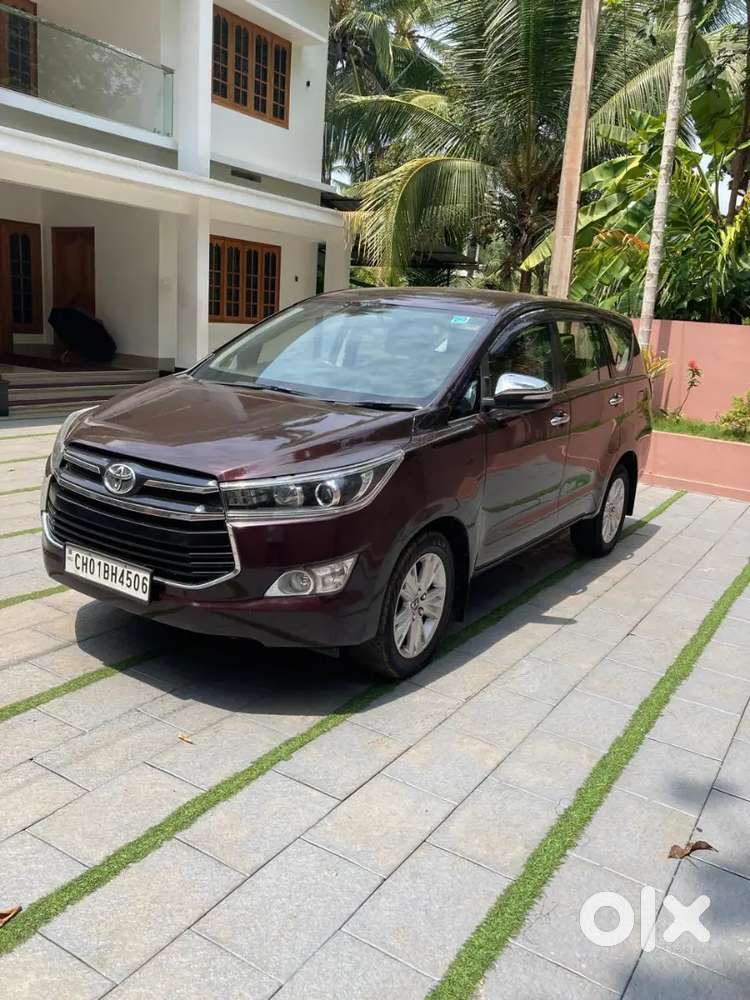 Innova Crysta