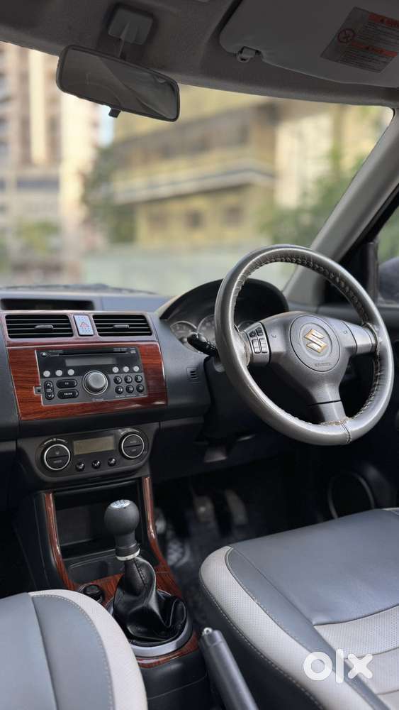 Maruti Suzuki Swift Vvt Zxi, 2009, Petrol