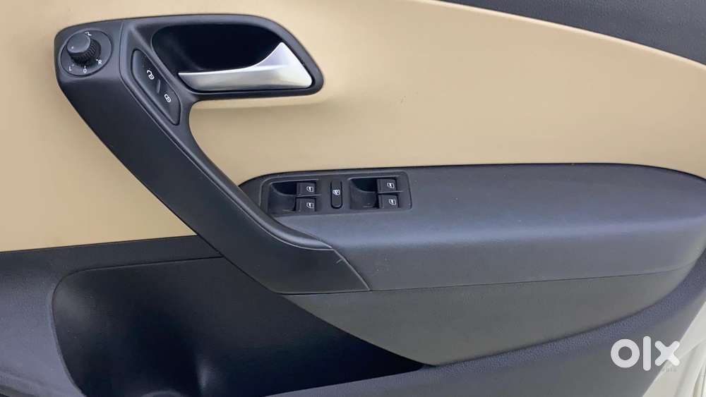 Volkswagen Ameo 1.2 Mpi Highline 16 Alloy, 2017, Petrol