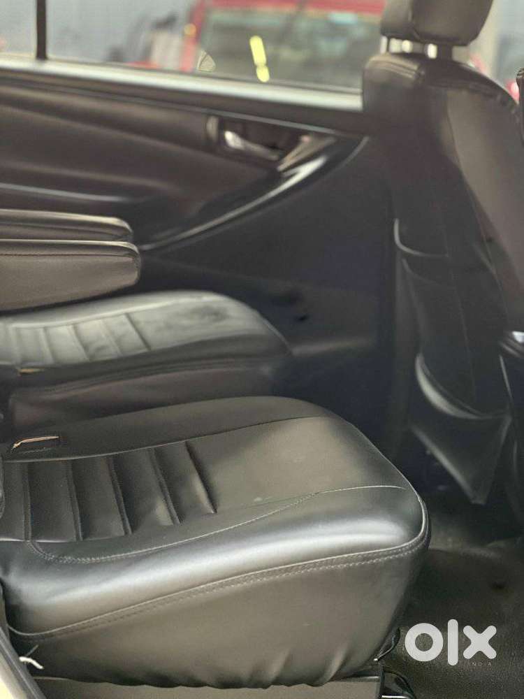 Toyota Innova Crysta 2.4 G Mt, 2018, Diesel
