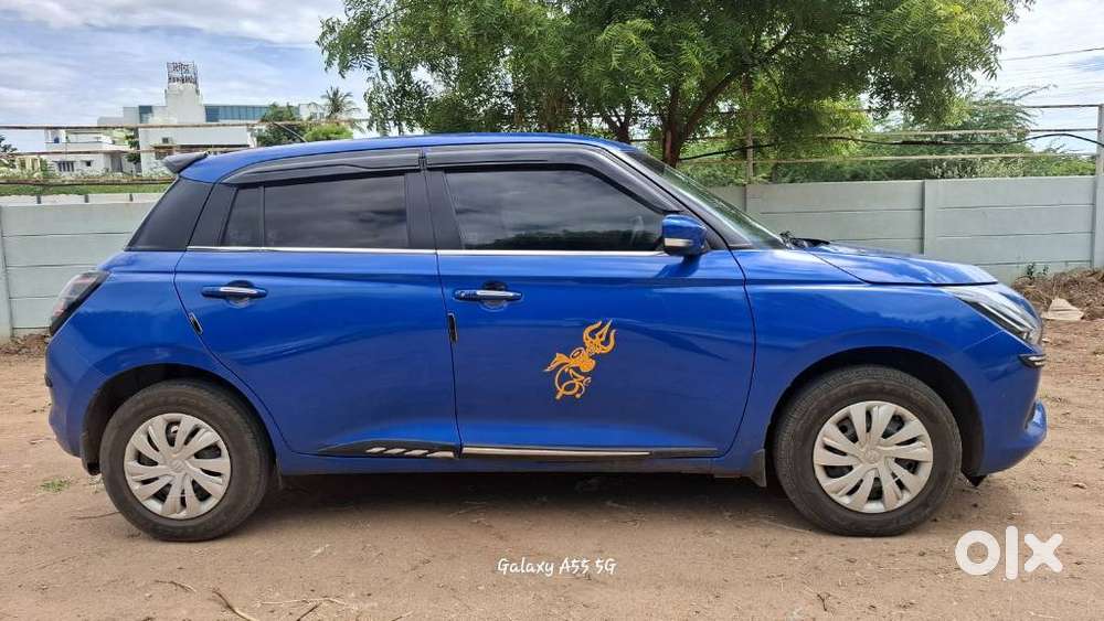 Maruti Suzuki New-gen Swift Vxi, 2025, Petrol