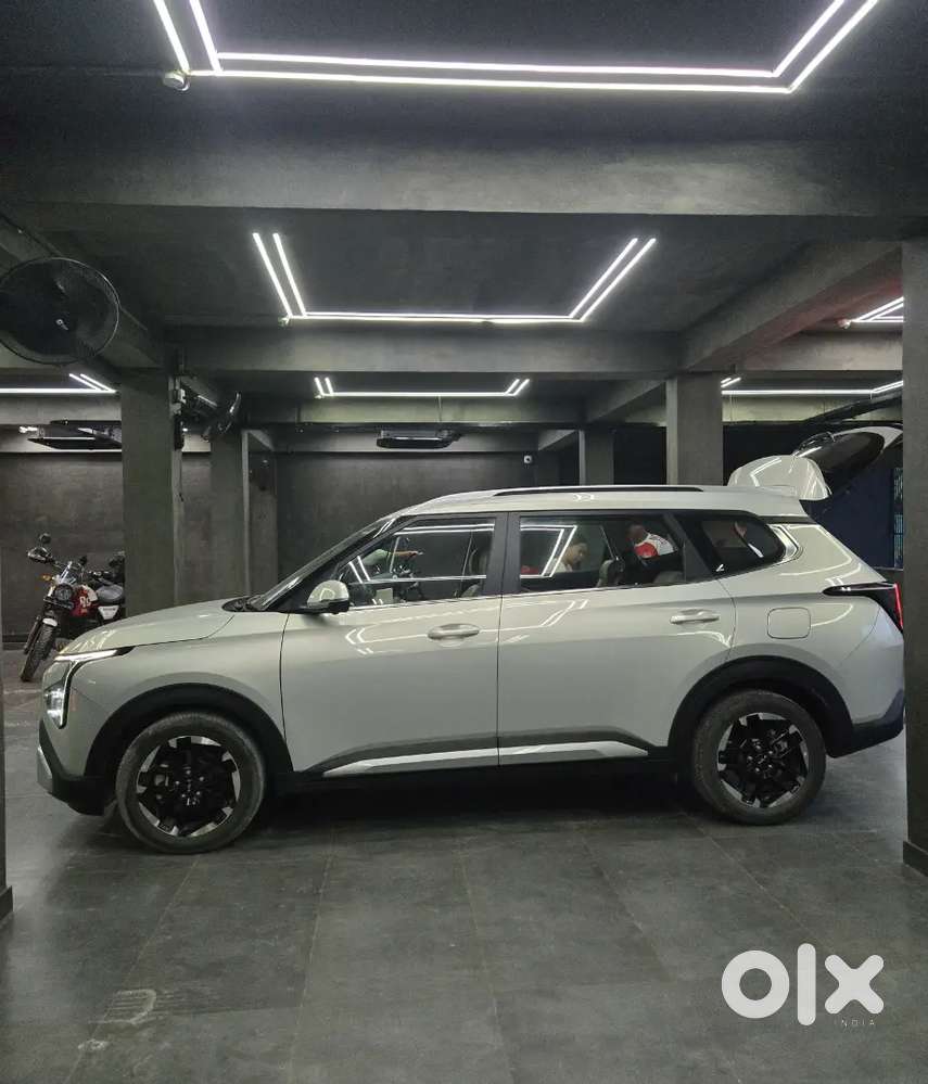 Kia Carens Clavis 2025 7-seater