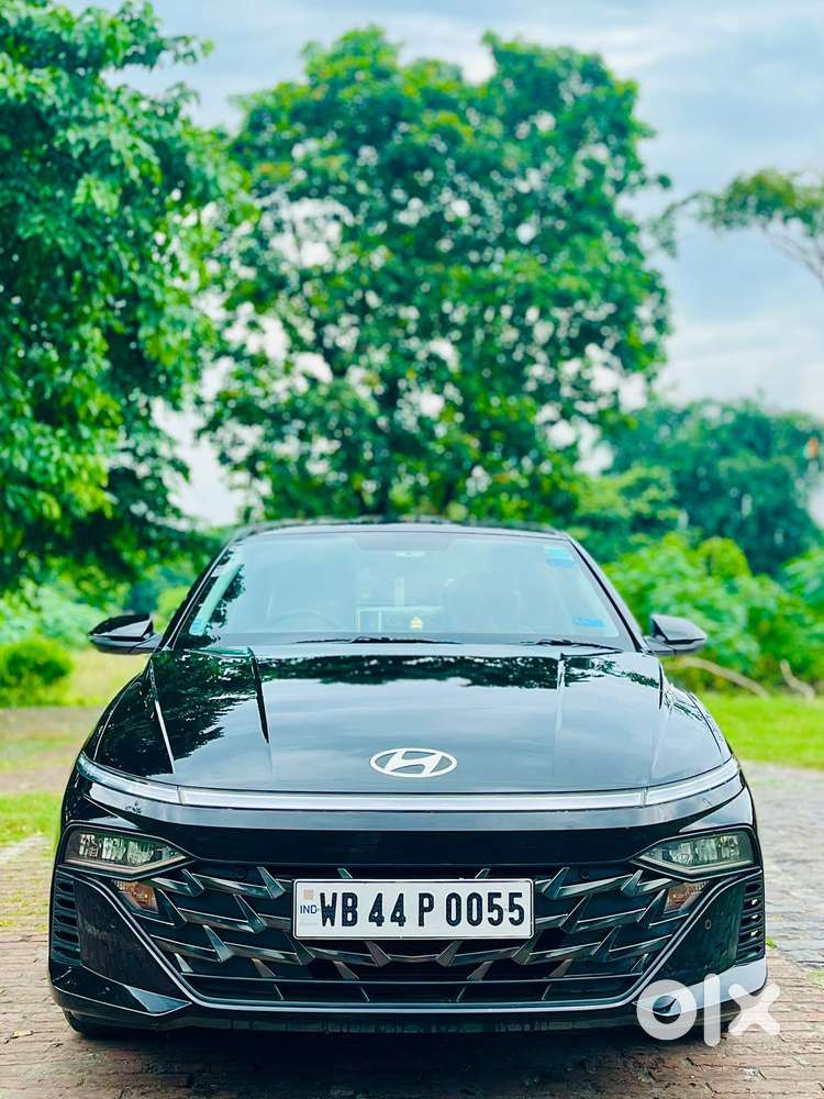 Hyundai Verna 1.5 Mpi Mt Sx (o), 2023, Petrol