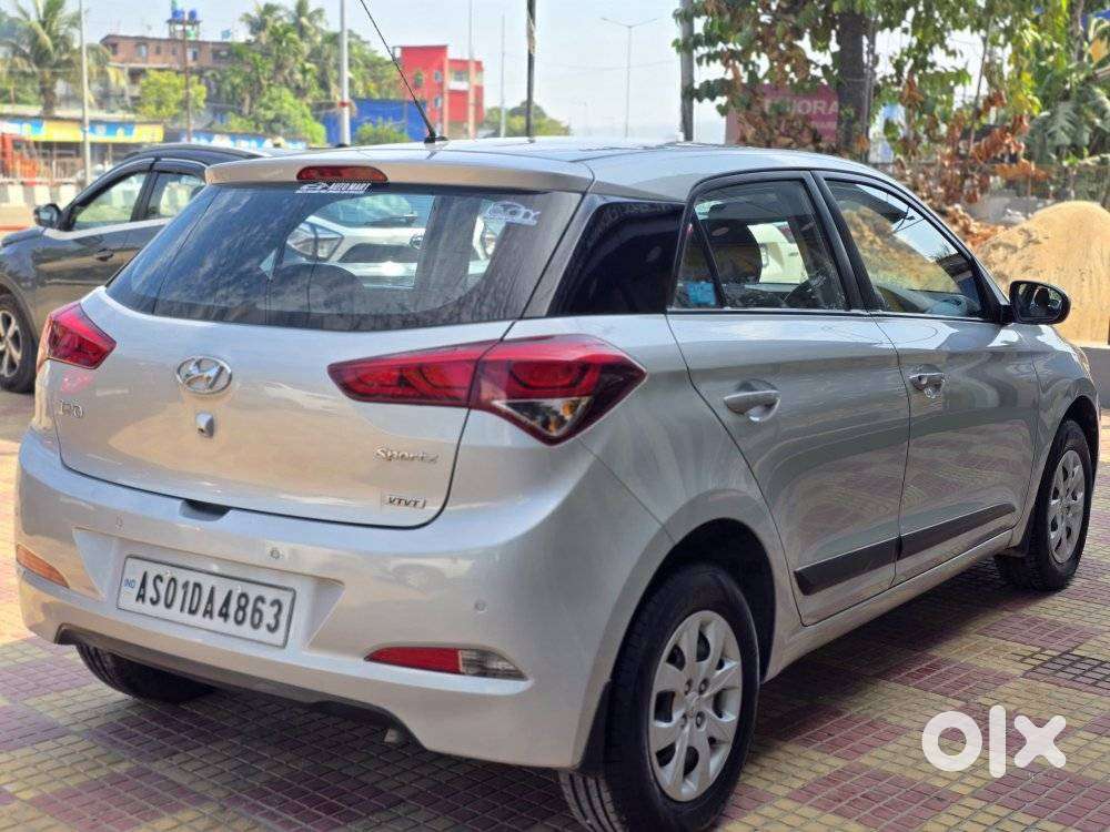 Hyundai Elite I20 Sportz (o) 1.2, 2016, Petrol