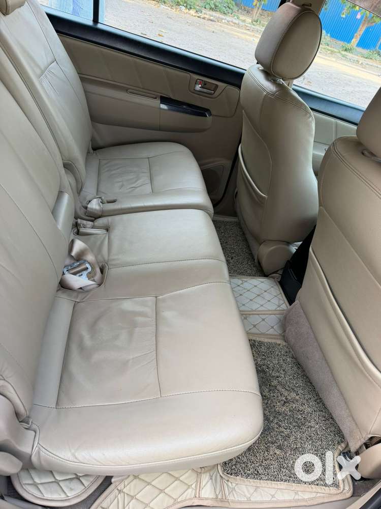 Toyota Fortuner 4x2 Mt 2.8 Diesel, 2015, Diesel