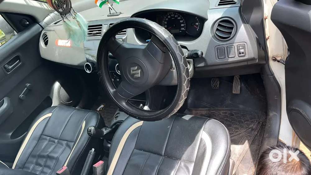 Maruti Suzuki Swift 2011 Petrol Model