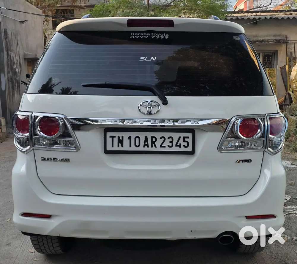 Toyota Fortuner 2014
