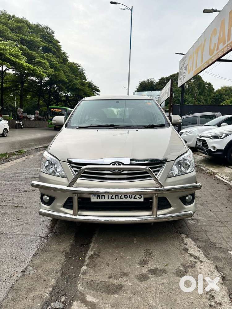 Toyota Innova 2.5 Vx (diesel) 8 Seater Bs Iv, 2012, Diesel