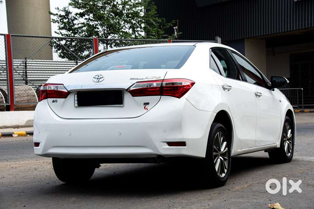 Toyota Corolla Altis 2010-2013 Gl, 2014, Petrol