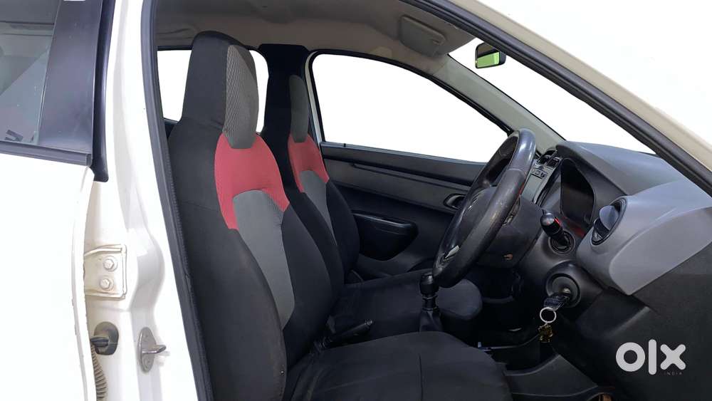Renault Kwid 2015-2019 1.0 Rxt (o), 2018, Petrol