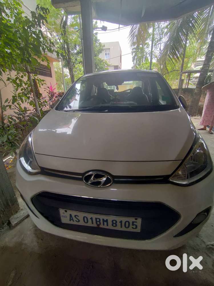 White Colour Hyundai Xcent Like Brand New Condition For Sale.