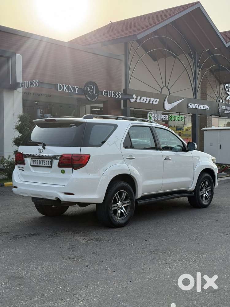 Toyota Fortuner 4x4 At 2.8 Diesel, 2015, Diesel