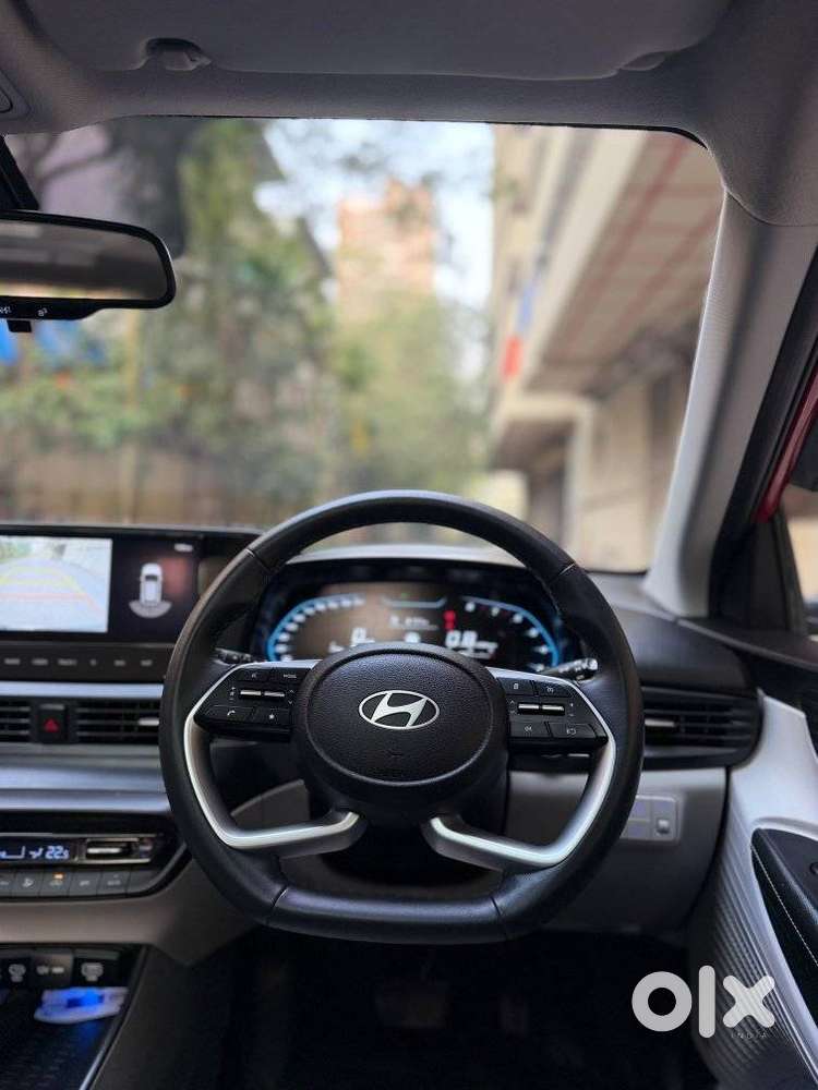 Hyundai I20 Asta (o) 1.2 Ivt Dual Tone, 2023, Petrol