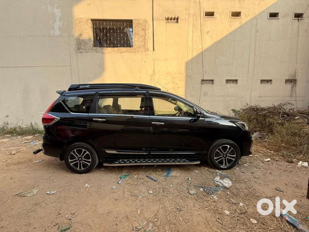 Maruti Suzuki Ertiga 2023 Petrol Well Maintained