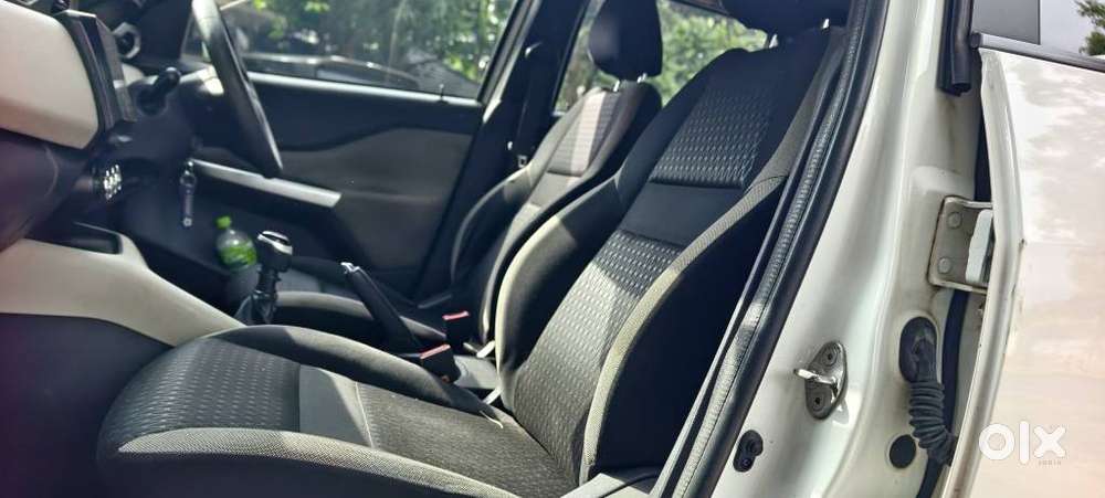 Nissan Magnite 1.0 Xl, 2021, Petrol