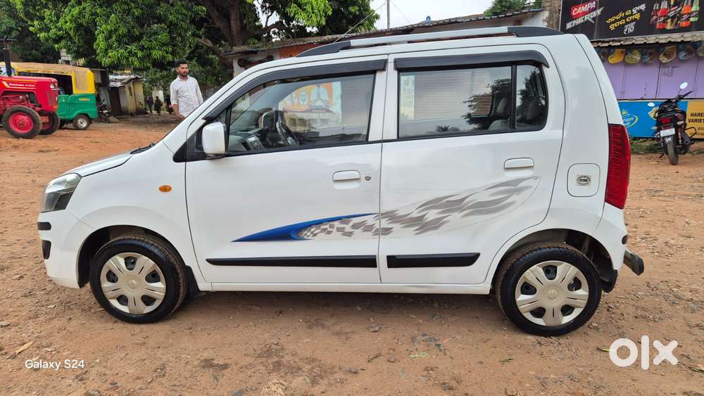 Maruti Suzuki Wagon R Vxi, 2014, Petrol