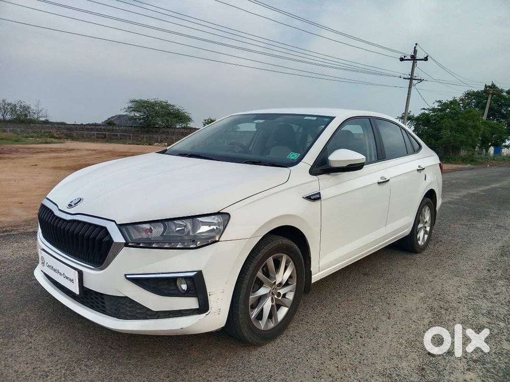Skoda Slavia 1.0 Ambition Tsi, 2023, Petrol
