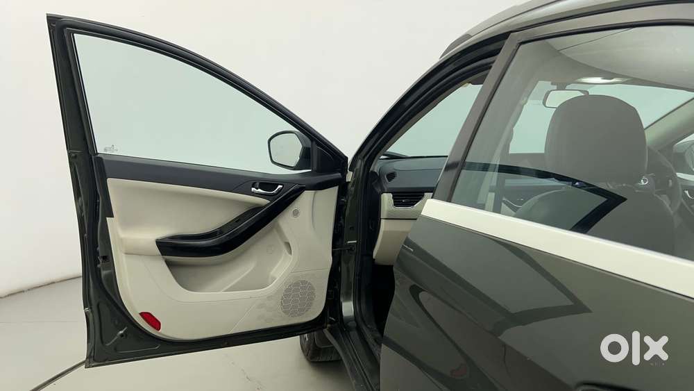 Tata Nexon 1.5 Revotorq Xza Plus, 2022, Diesel