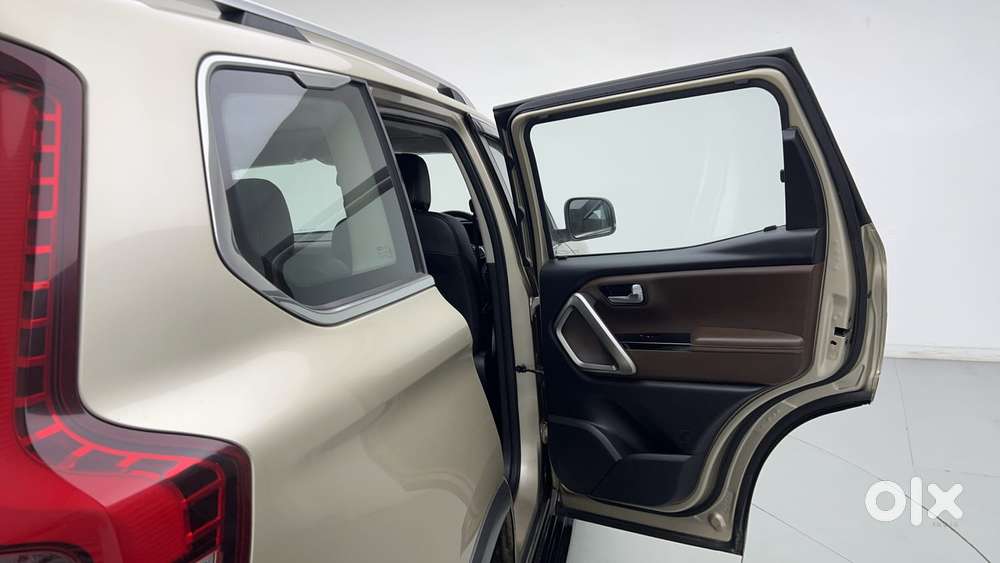 Mahindra Scorpio N Z8 L Diesel At 2wd 6 Str, 2023, Diesel