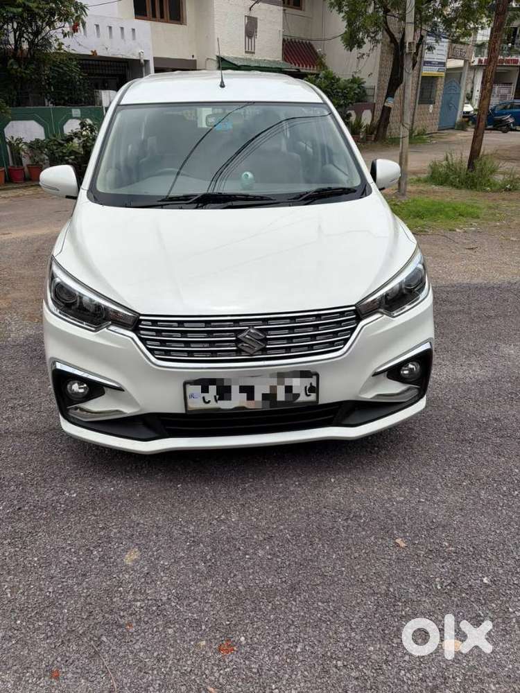 Maruti Suzuki Ertiga Shvs Zdi Plus, 2021, Petrol