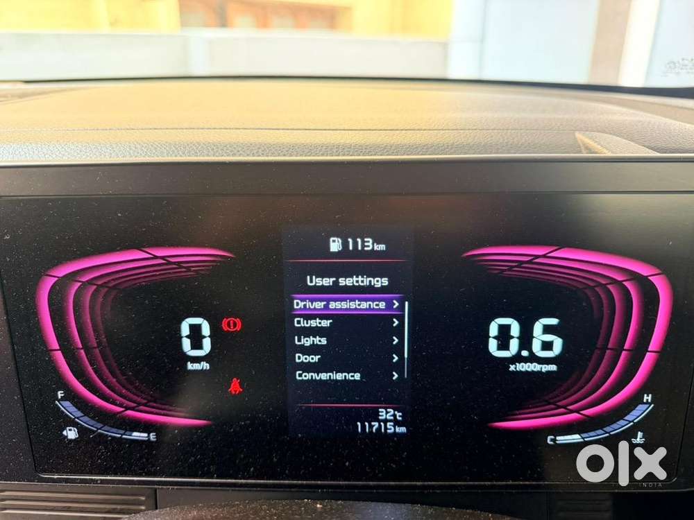 Kia Carens Clavis Petrol Manual 2025