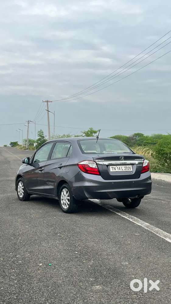 Honda Amaze 2017 Vx Cvt Automatic Top End Model